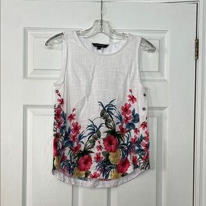 CHARLIE B White Tank Top with Floral Accents